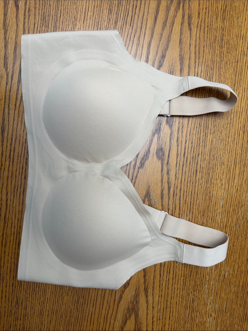 Jadyk Everyday Smooth Full-Coverage Bra in Nude